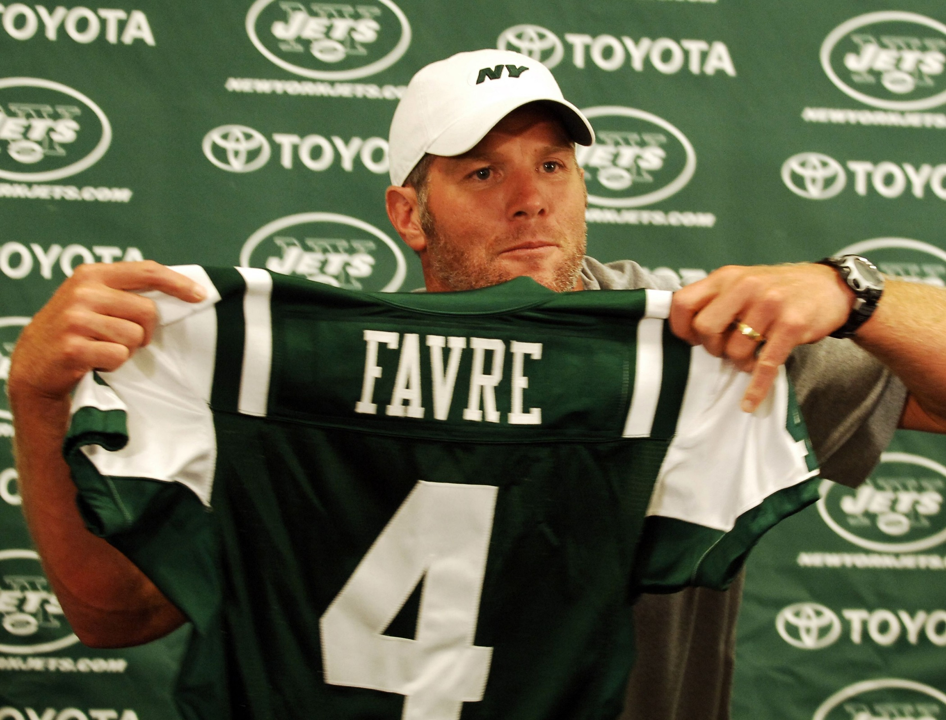 Untold_The_Fall_of_Favre