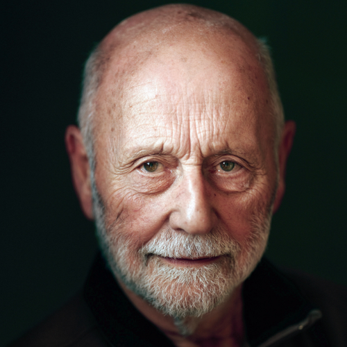 In gesprek met trouwe VARAgids-lezer Barend van Eekeren (81) over rood zijn, Ajax en thuis in de polder