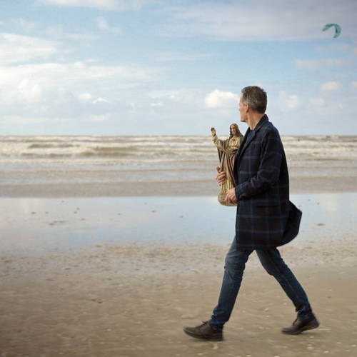 EO-presentator Tijs van den Brink verlaat de tv-wereld