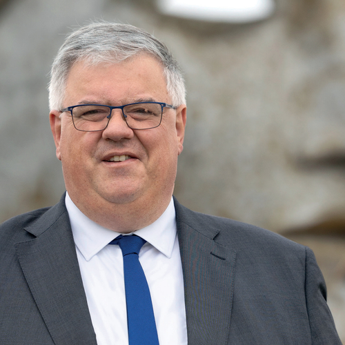 Hubert Bruls over hoe de talkshows meewerken aan het afkalven van de rechtsstaat: 'Er is geen enkele presentator die ingrijpt'