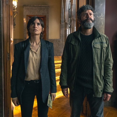 City of Shadows S01E01: Hitchcockiaanse taferelen