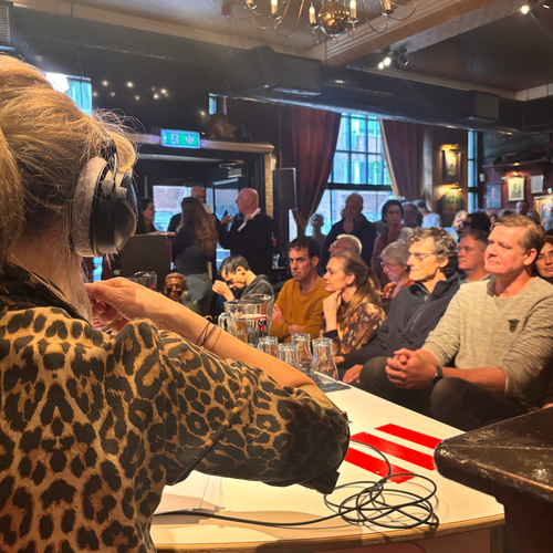 Op reportage in het Spijkers met koppen-café in Utrecht