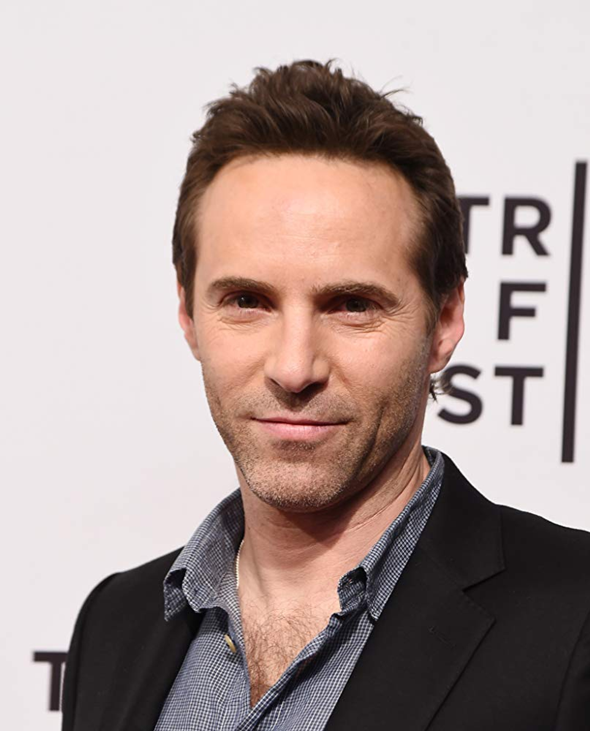 Alessandro Nivola in beeld voor Sopranos-film - VARAgids - BNNVARA